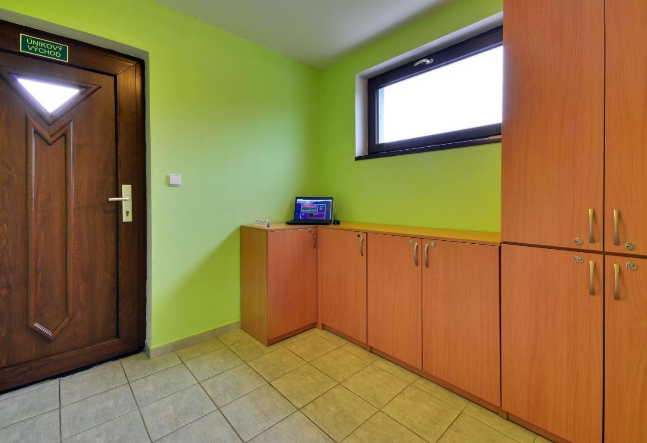 Pension Marketa Mikulov Exteriör bild