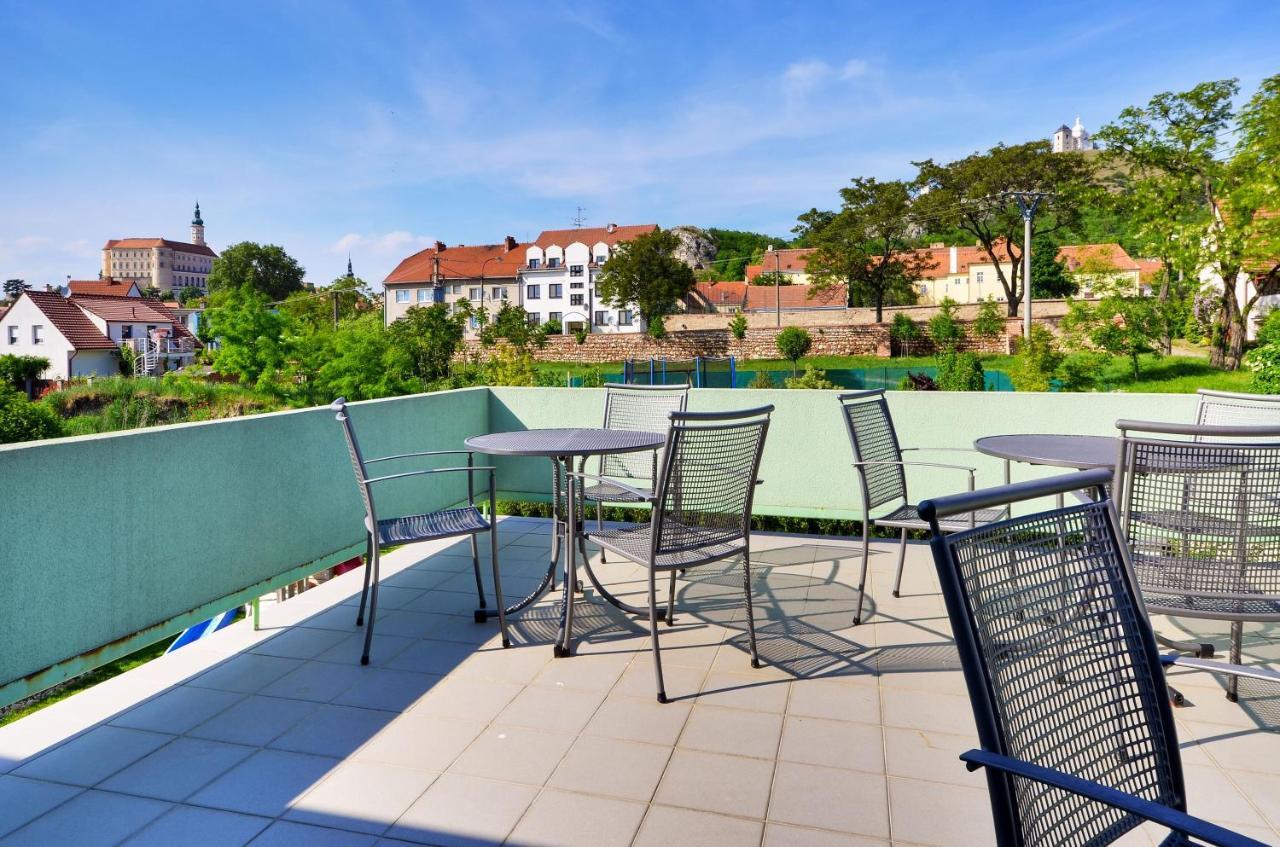 Pension Marketa Mikulov Exteriör bild